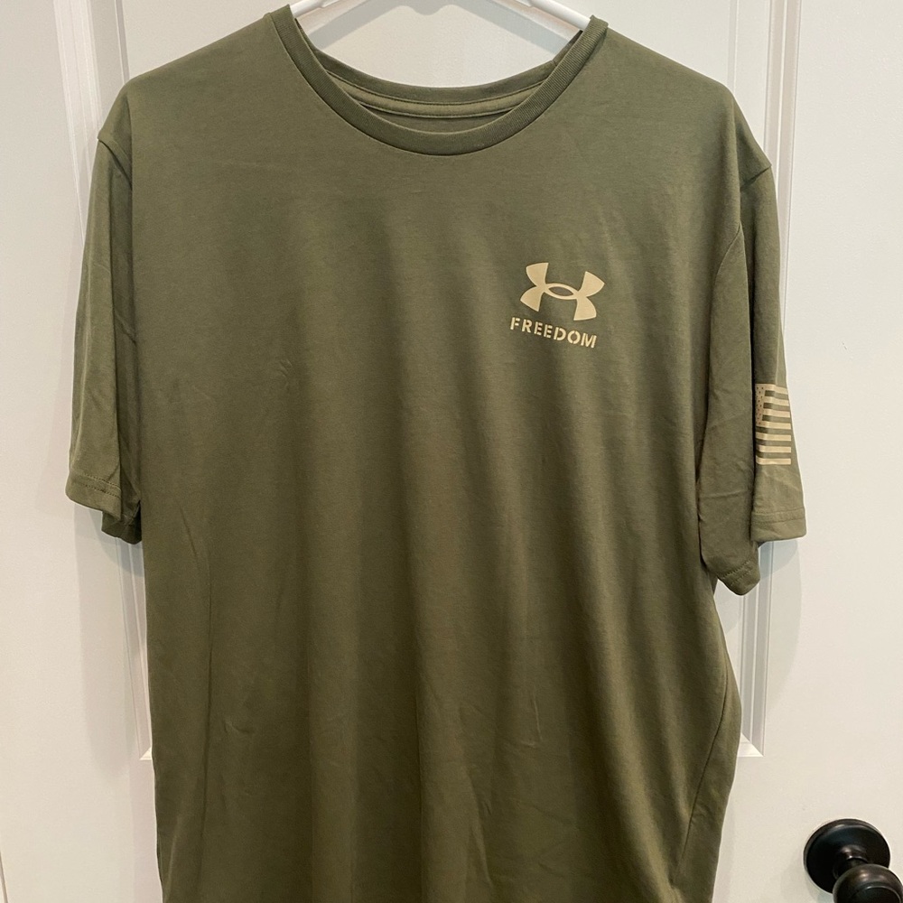 Under Armour Men's Olive Green Freedom T-Shirt